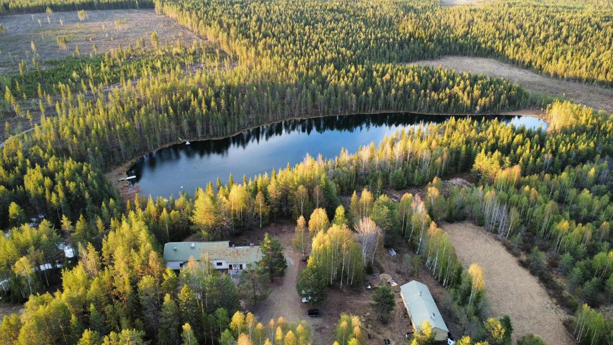 Готель Lapland Old School Муоніо Екстер'єр фото